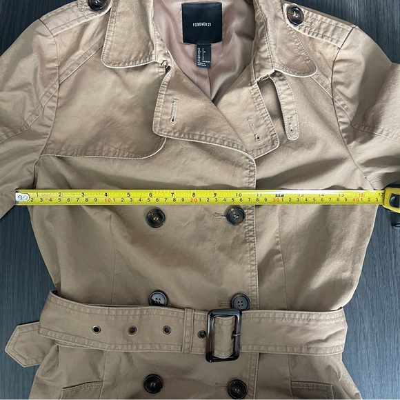 Trench Coat - Picture 5 of 10